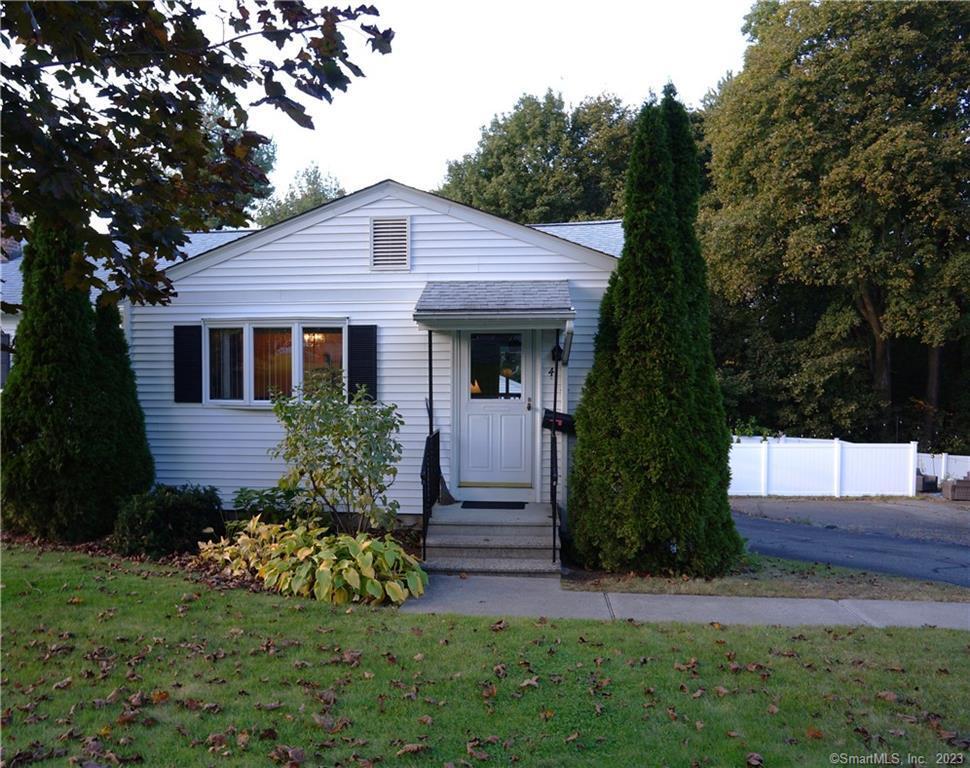 4 Dr, Bethel, CT 06801 Apartment for Rent in Bethel, CT