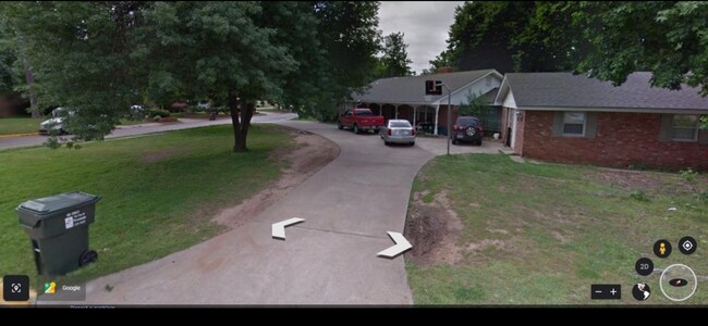 Foto del edificio - 1002 Brookside Dr