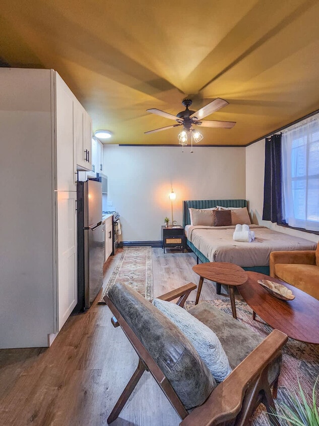 Foto principal - 2115 N Sedgwick St