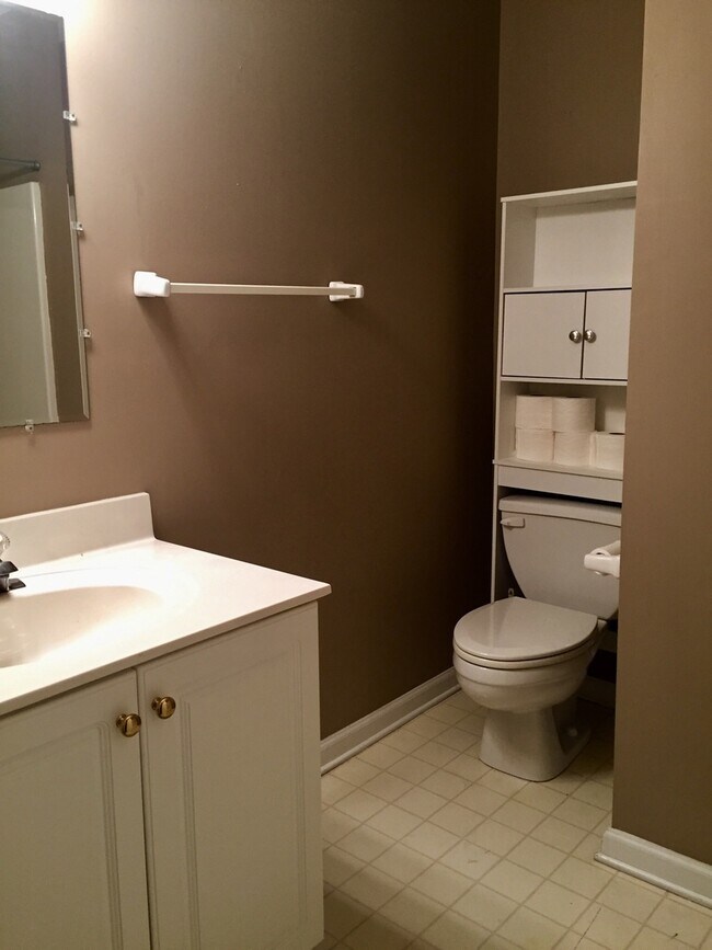 Foto del edificio - 3 bedroom with garage, great Simpsonville ...