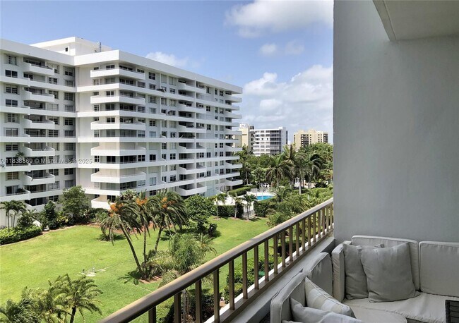 Building Photo - 177 Ocean Ln Dr
