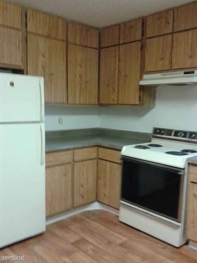 Foto del edificio - 8137 Rankin Rd