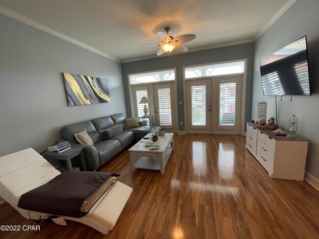 Foto del edificio - 8700 Front Beach Rd