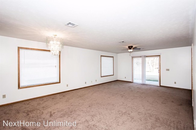 Foto del edificio - 3 br, 2 bath House - 804 W. 11th Street