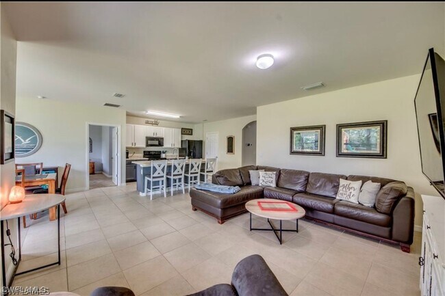 Foto del edificio - 233 SE 3rd St