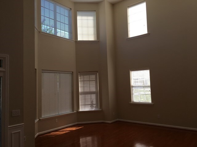Building Photo - 13210 Ferguson Forest Dr