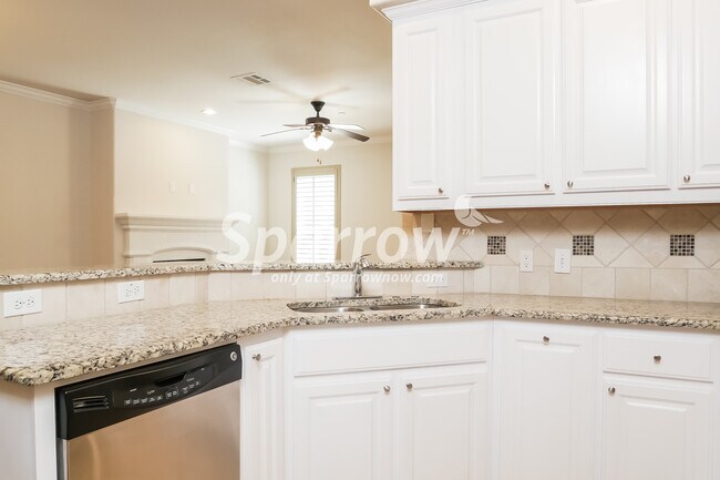 Foto del edificio - 2833 Sheridan Drive