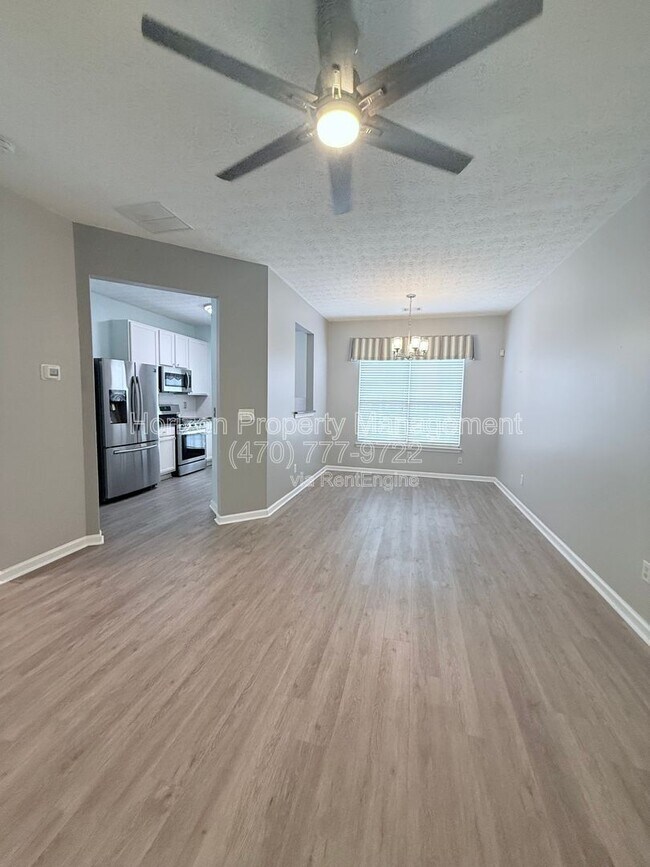 Foto del edificio - 6474 Portside Way