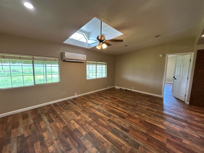 Foto del edificio - Country home for rent