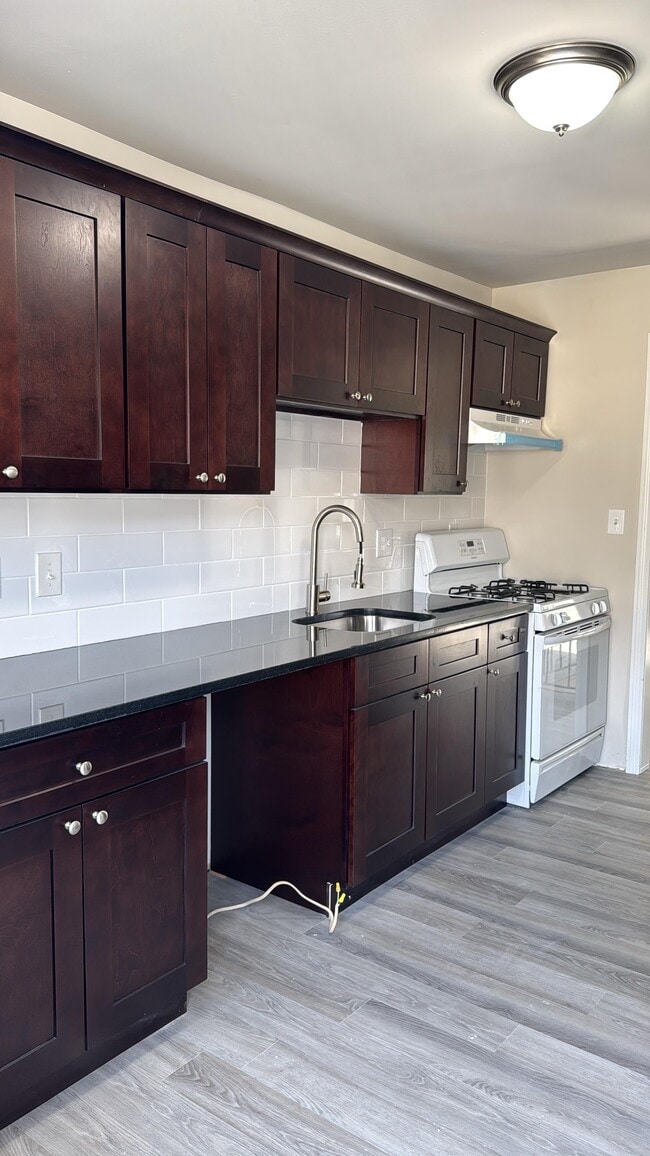 Building Photo - 36 Marlin Dr