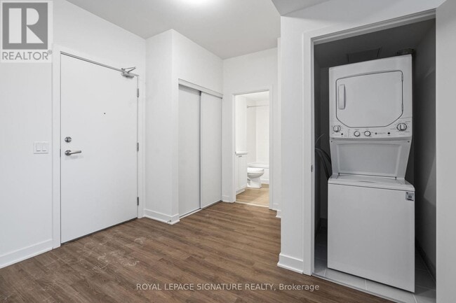 Building Photo - 51 Clarington Blvd