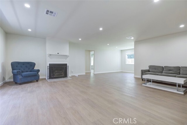 Foto del edificio - 7710 Wentworth St