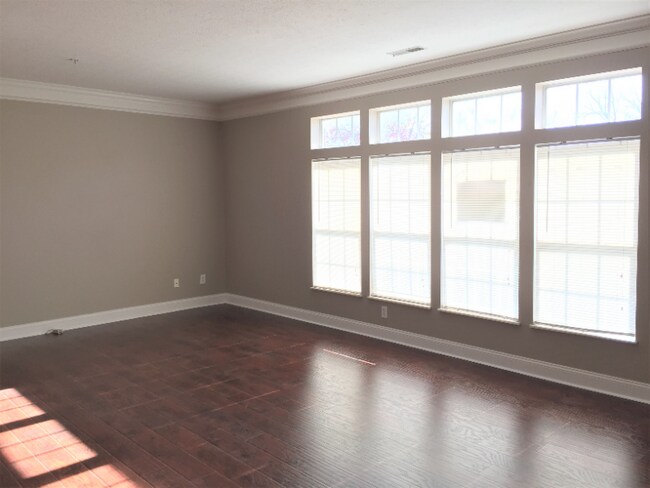 Building Photo - 6106 Inishmore Ln