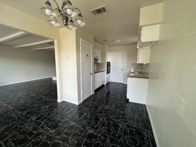 Foto del edificio - 15307 Timberlea Dr
