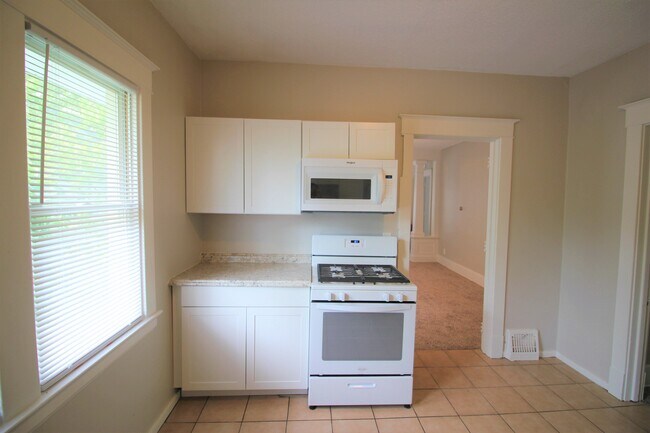 Foto del edificio - 736 Oakland Ave SW
