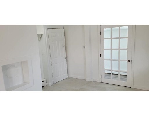Building Photo - 63 Glendower Rd