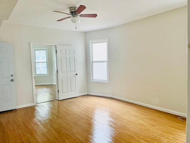 Foto del edificio - 157 N 16th St