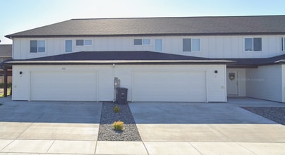 Building Photo - 708 Black Diamond St