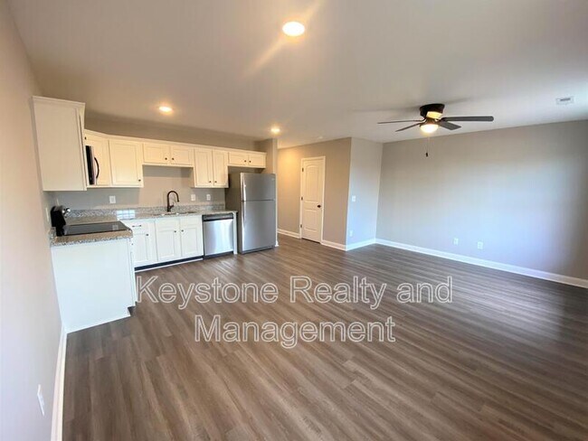 Foto del edificio - 580 Heritage Pointe Dr