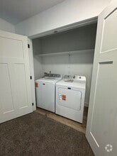 Building Photo - 266 N 300 W