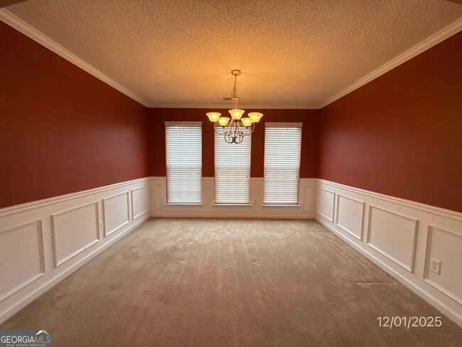 Building Photo - 460 Camella Cir