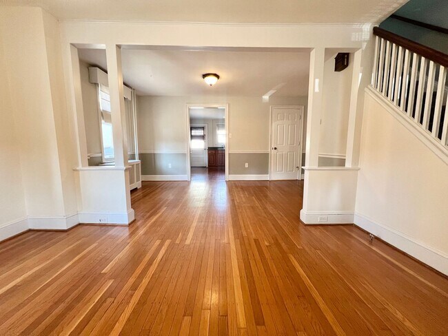 Building Photo - Abington 3 Bedroom
