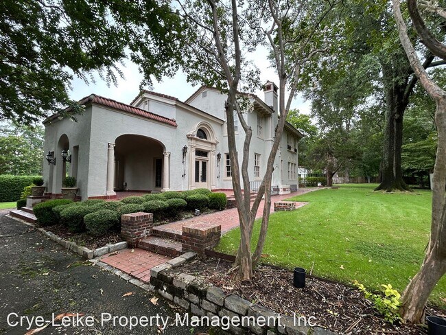 Foto del edificio - 4 br, 3.5 bath House - 1886 Autumn Avenue