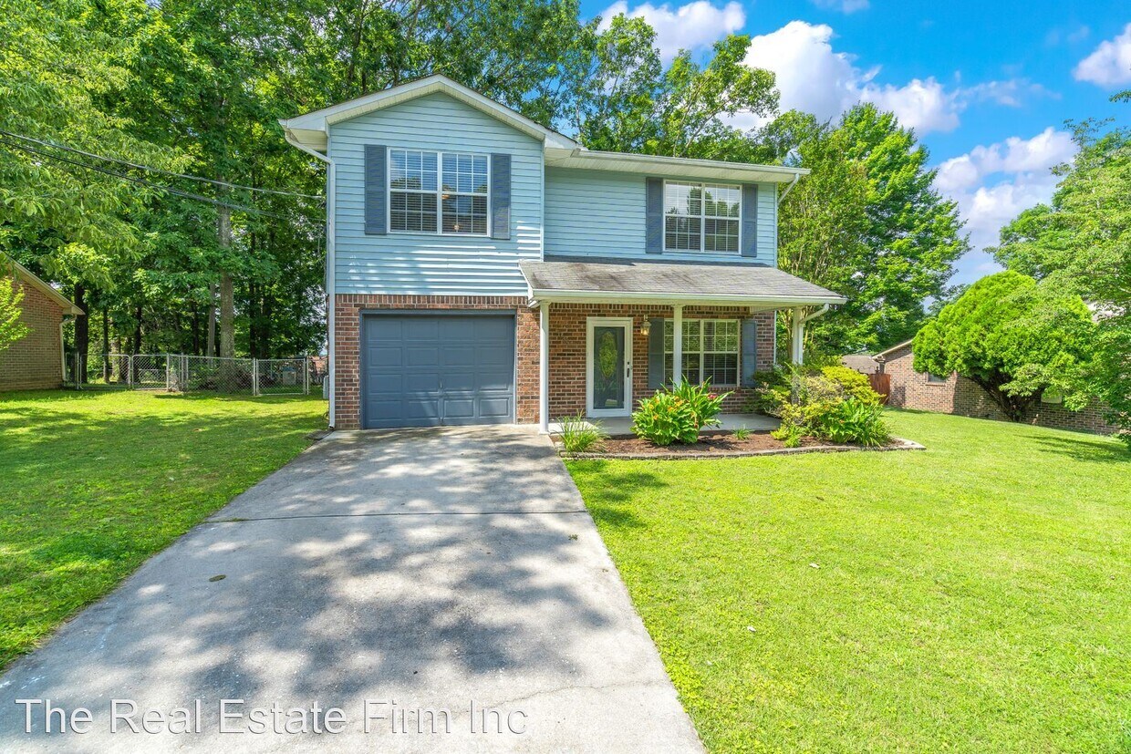 6035 Morning Glory Pl, Knoxville, TN 37912 House Rental in Knoxville, TN