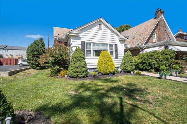 Foto del edificio - 239 Franklin Ave