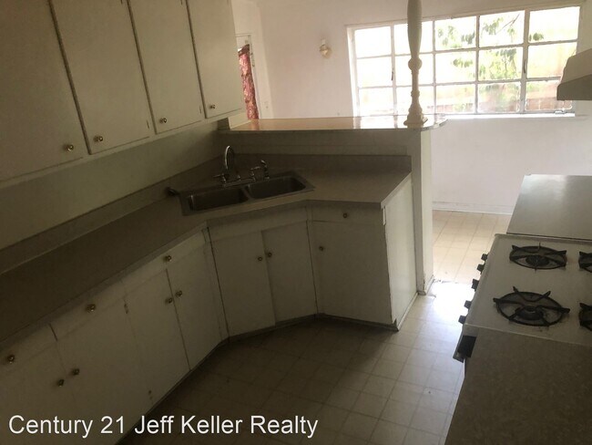 Building Photo - 2 br, 1 bath House - 2354 Minto  St