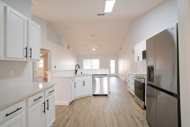 Foto del edificio - 2001 SW Ember St