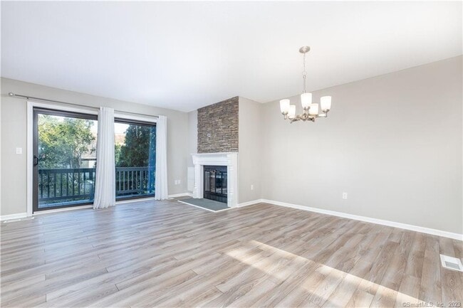 Building Photo - 266 Conestoga Way
