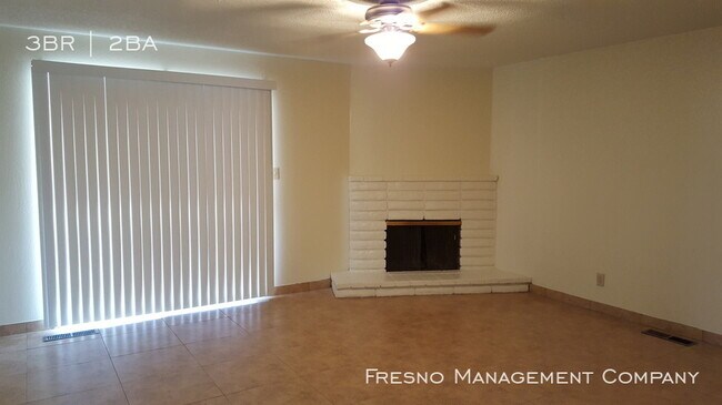 Building Photo - 4430 N Dearing Ave
