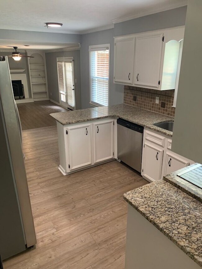 Foto del edificio - Columbia County 3 BR, 2.5 BA home for rent!