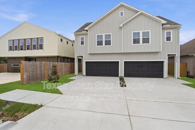 Foto del edificio - 4354 Clover St