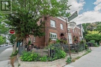 Building Photo - 16 A Denison Ave