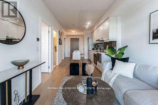 Photo du bâtiment - 7 Kenaston Gardens