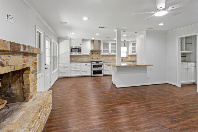 Foto del edificio - 4414 Belle Glade Dr