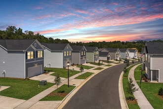 Building Photo - The Bend at Cramerton Mills