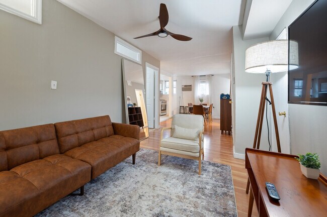 Foto del edificio - 309 W 28th St
