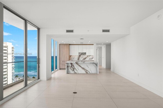 Foto del edificio - 151 N Seabreeze Blvd