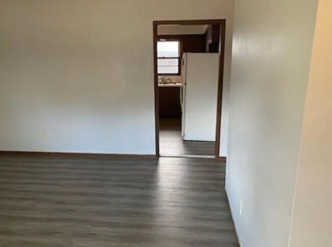 Building Photo - 1440-1442 E Cairo