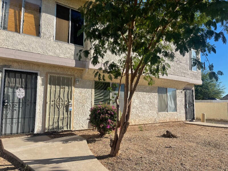 Foto principal - 3840 N 43rd Ave