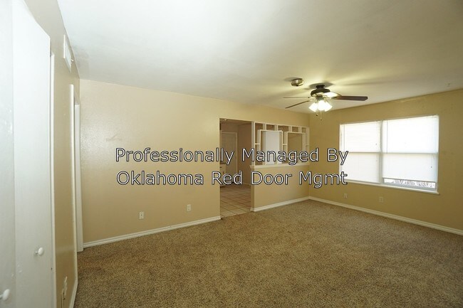Foto del edificio - 10009 N McKinley Ave