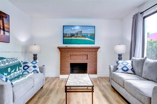 Foto del edificio - 2126 NW 3rd St