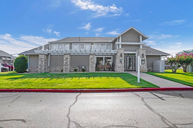 Casa club - Regency Point Apartments