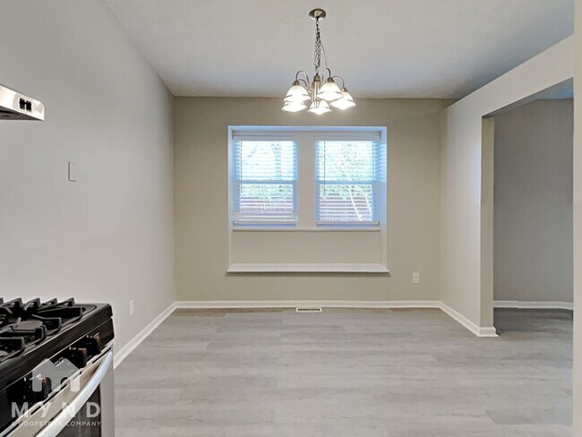 Building Photo - 5746 Prestonwood Dr