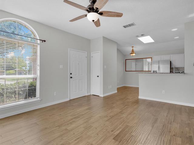 Foto del edificio - 5920 Heatherglen Terrace