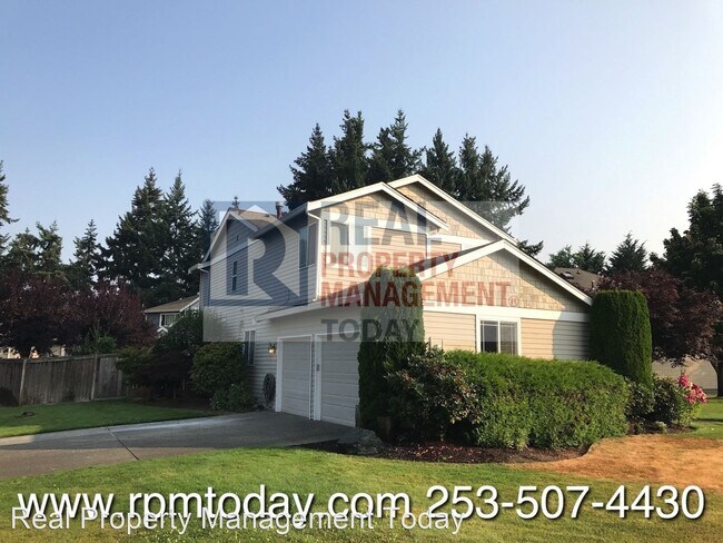 Building Photo - 4 br, 2.5 bath House - 8925 179th St E
