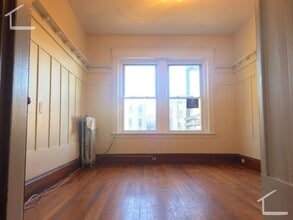 Building Photo - 133 Englewood Ave